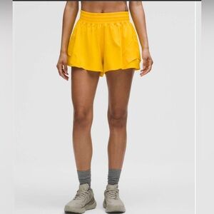 Lululemon Shake It Out High-Rise Running Short 2.5"
Maize Yellow